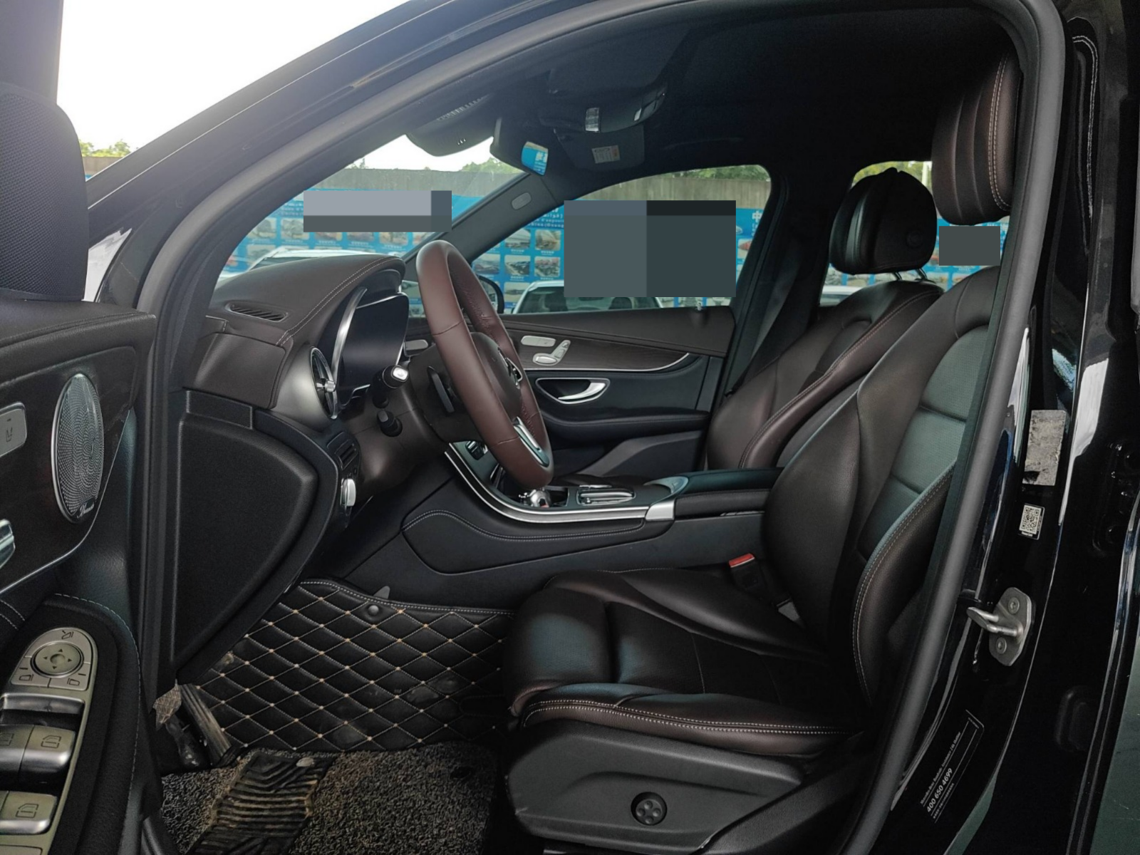 2020 Mercedes-Benz GLC 4MATIC Dynamic Edition — photo 6