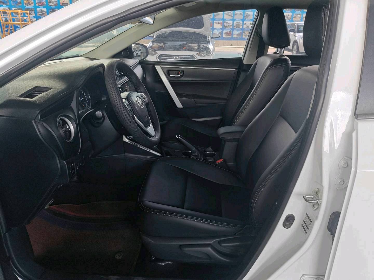 2019 Toyota Corolla Hybrid — photo 3