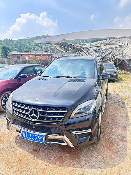 2014 Mercedes Benz ML400 L400