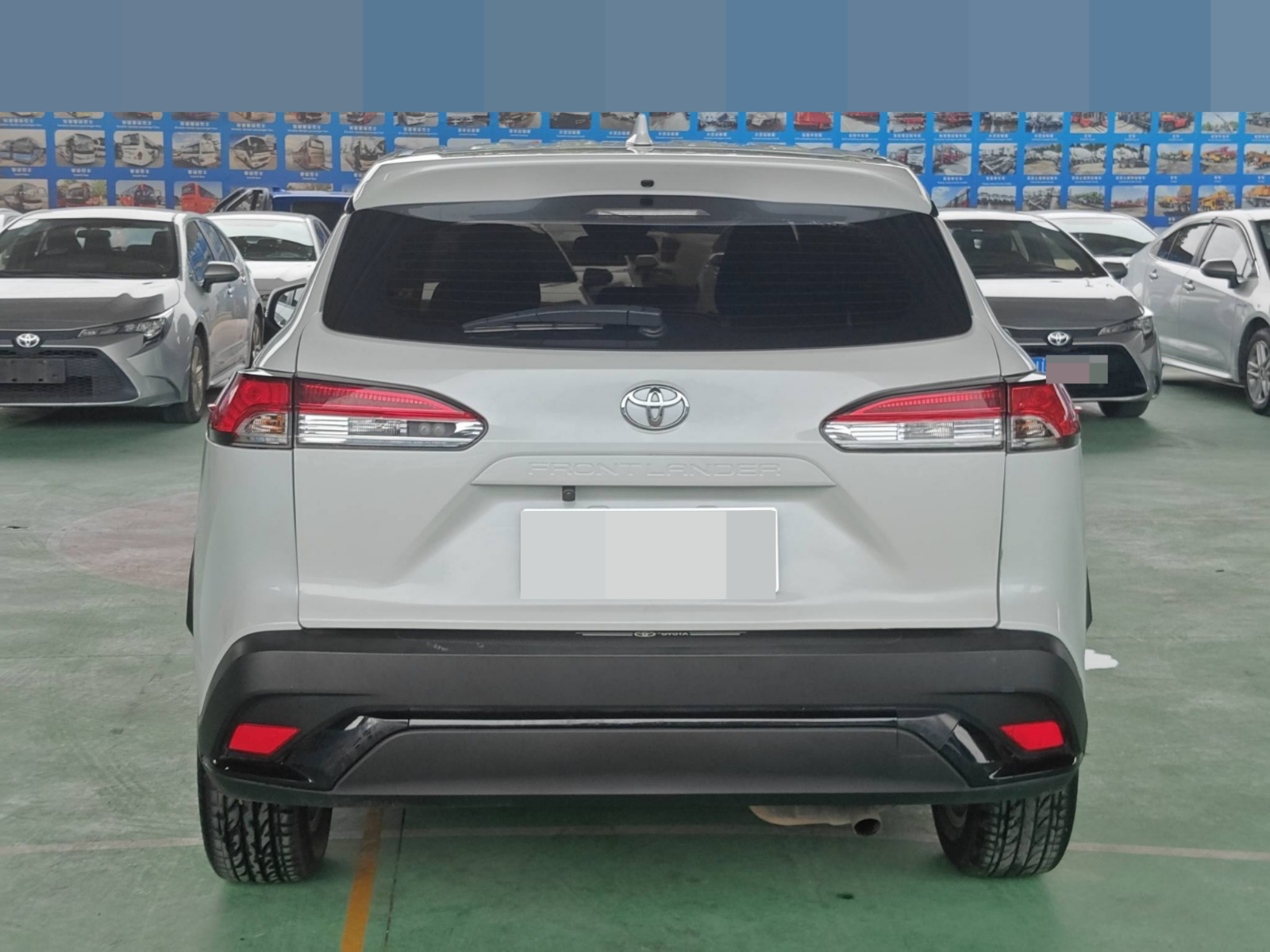 2024 Toyota Frontlander Luxury Edition — photo 9
