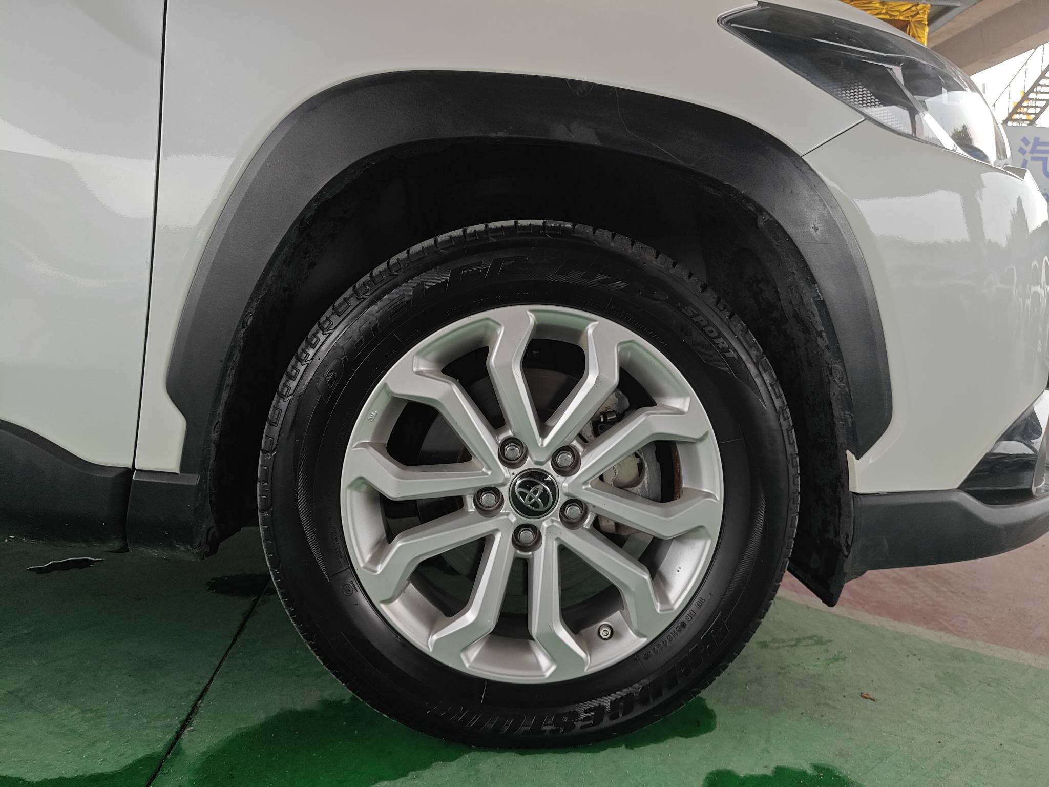 2024 Toyota Frontlander Luxury Edition — photo 11