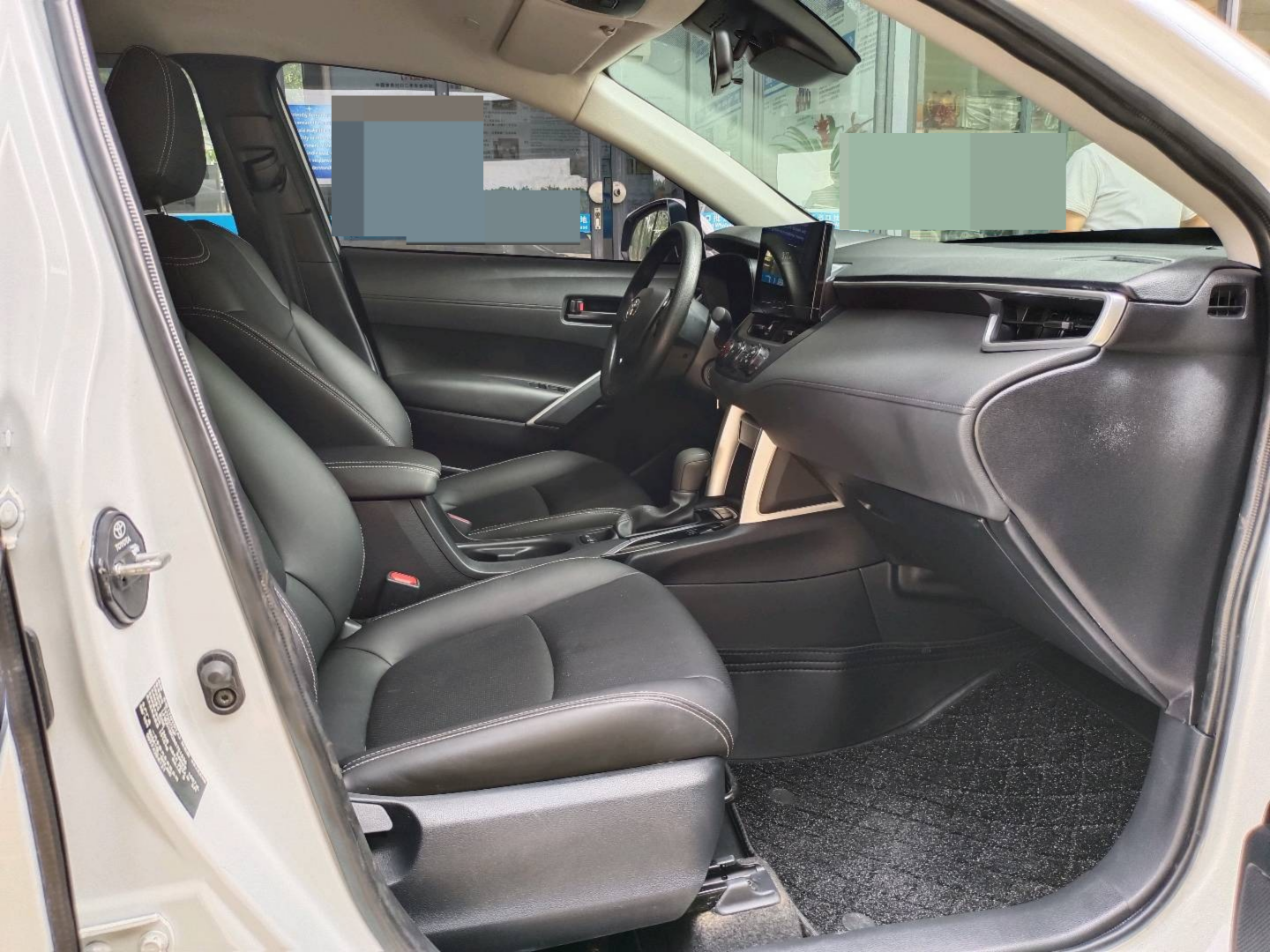 2024 Toyota Corolla Cross — photo 6