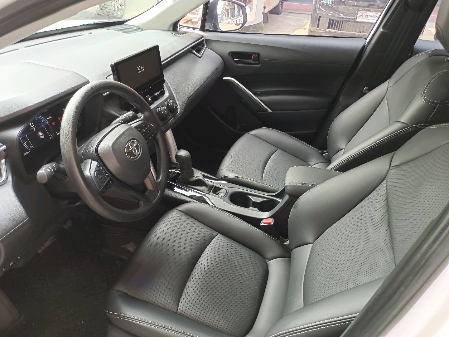 2024 Toyota Corolla Cross — photo 12