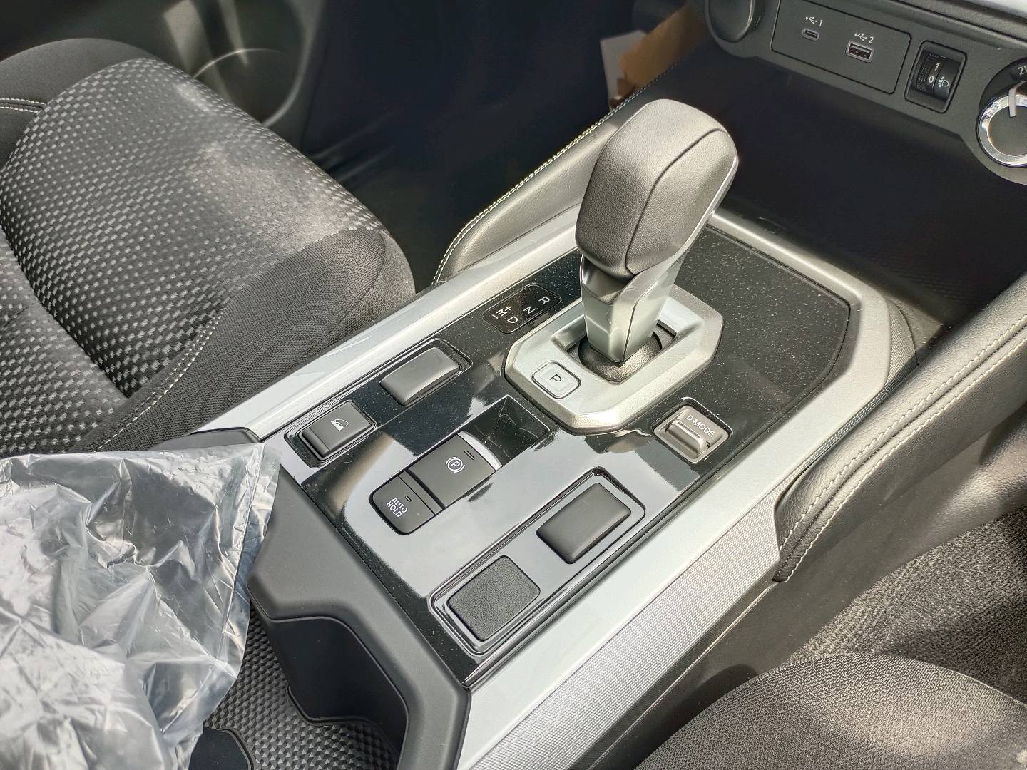 2026 Nissan Navara — photo 9