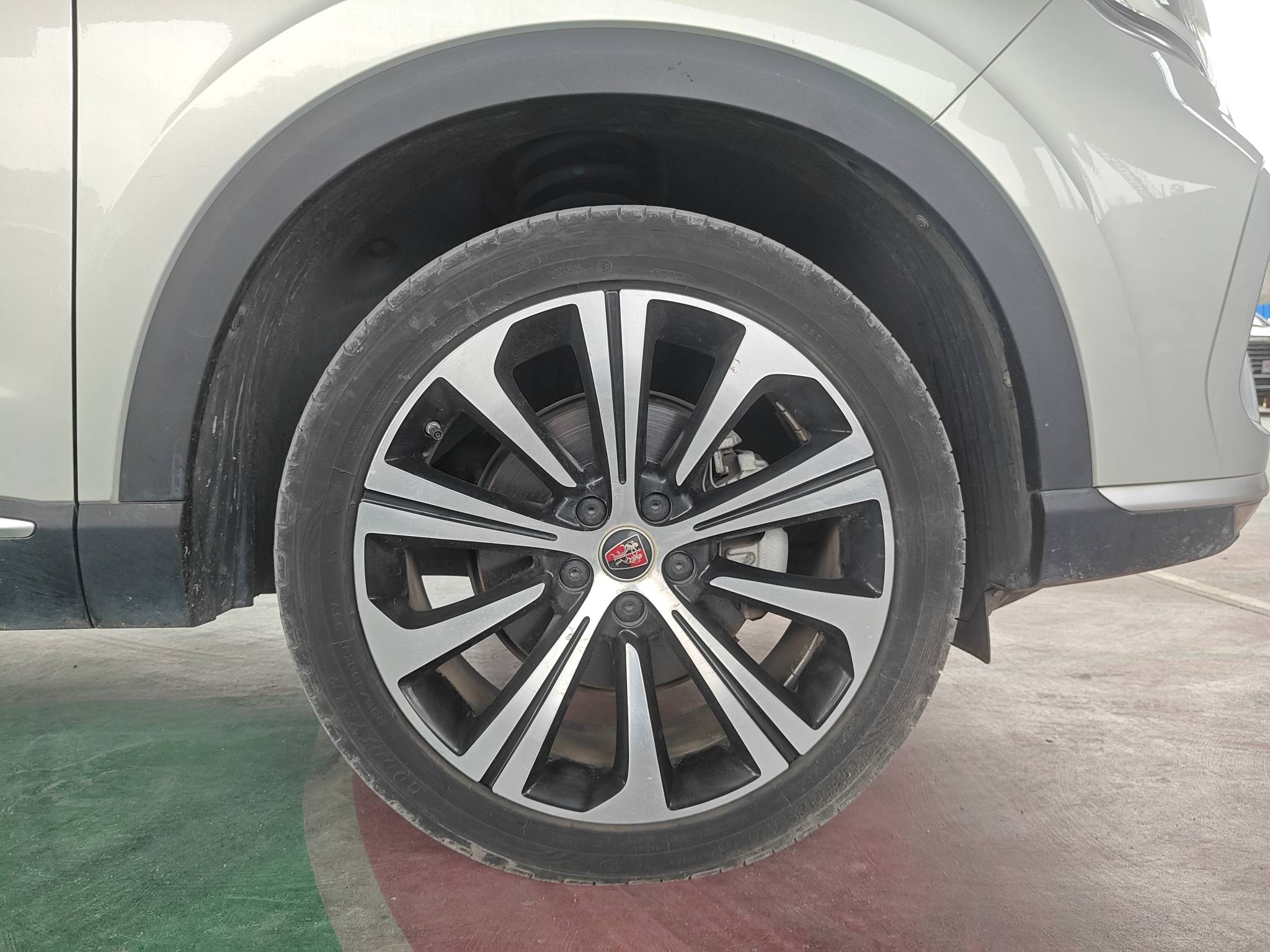2021 Roewe RX5 eMAX — photo 2