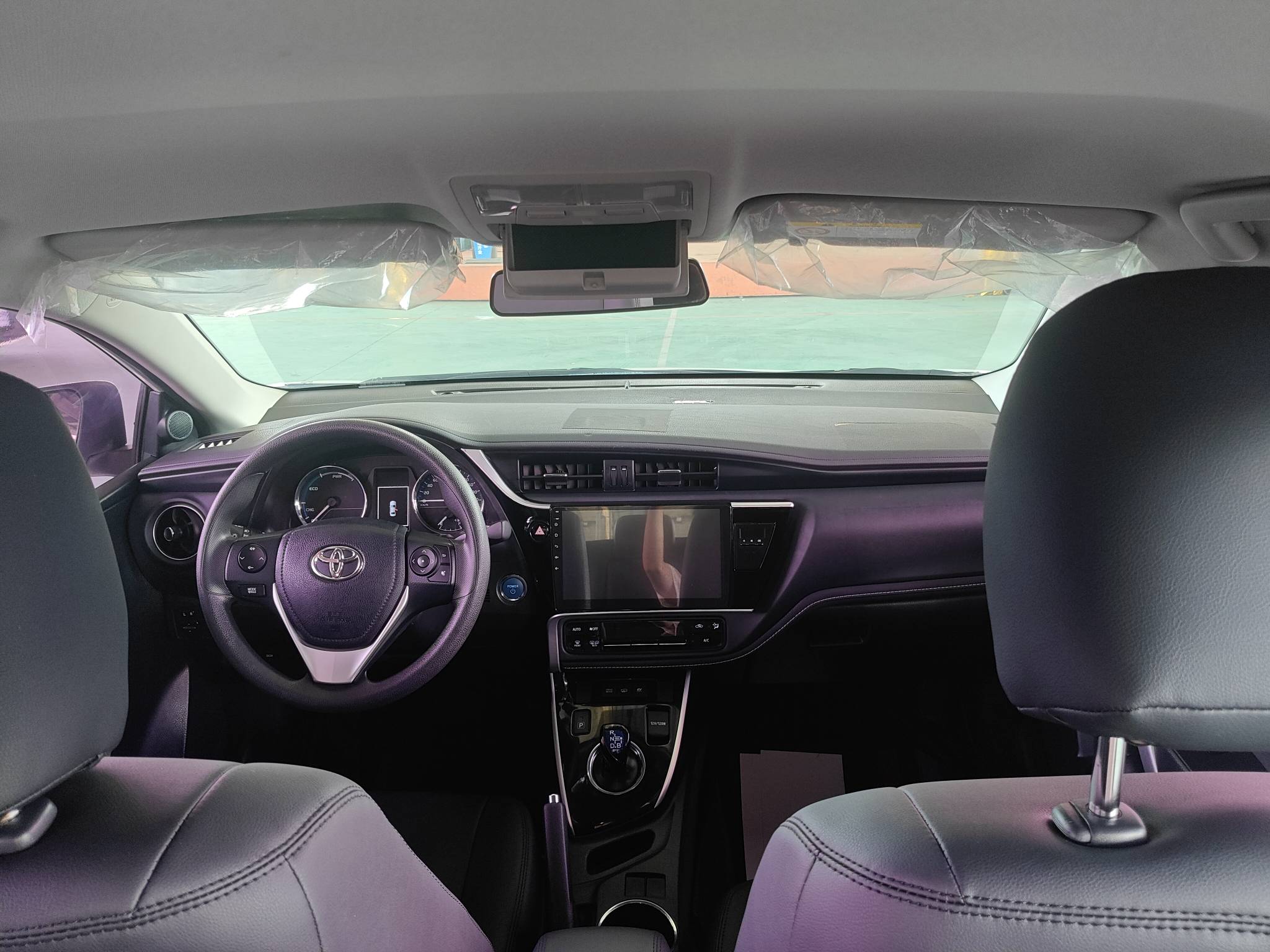 2021 Toyota Corolla Hybrid E+ — photo 9