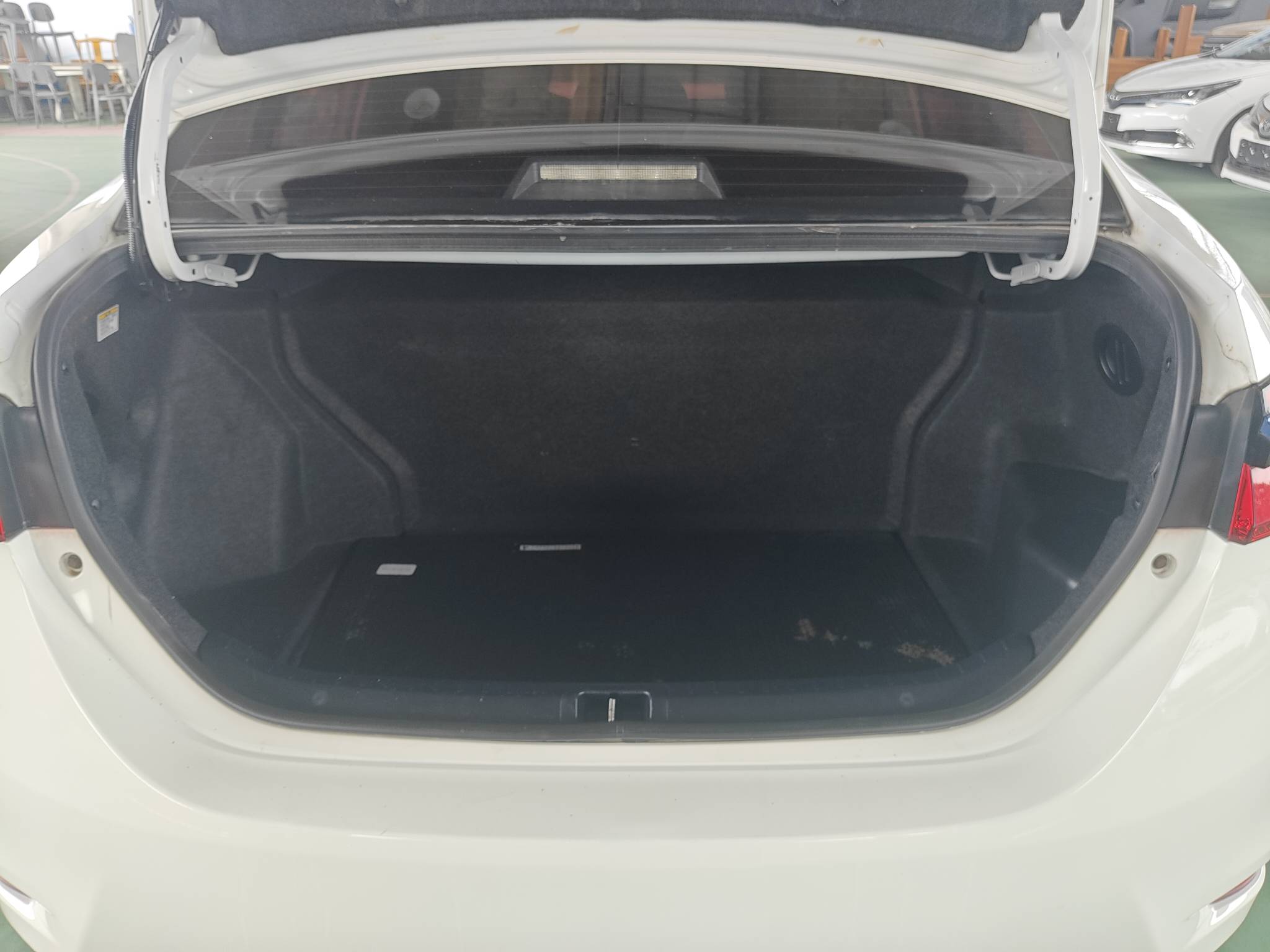 2021 Toyota Corolla Hybrid E+ — photo 9
