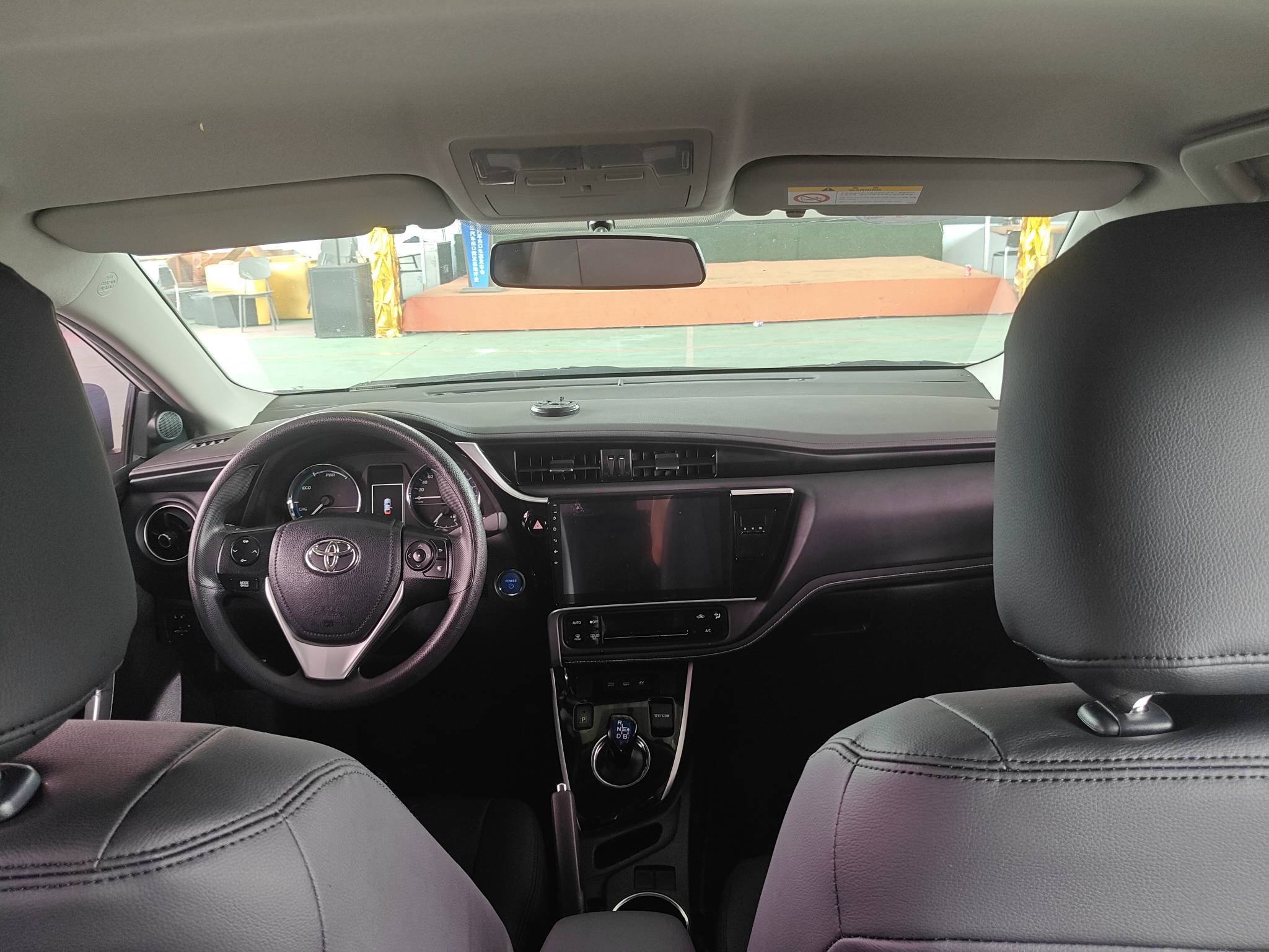2021 Toyota Corolla Hybrid E+ — photo 11