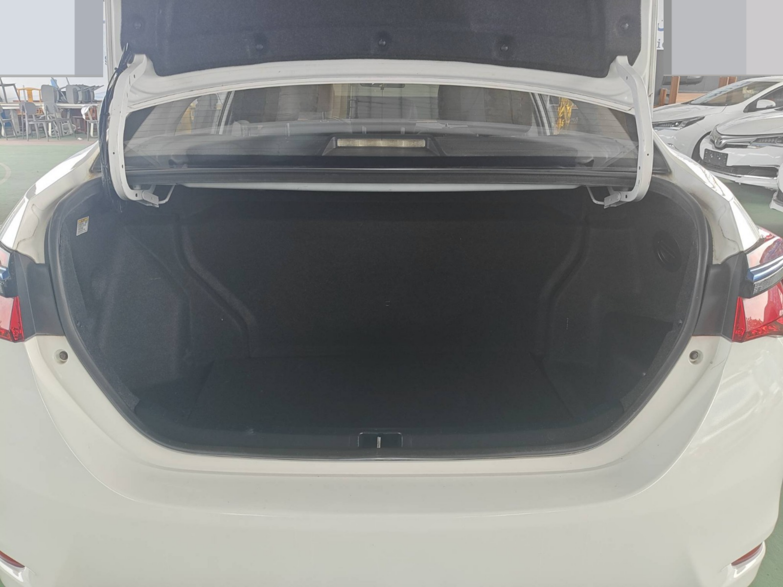 2021 Toyota Corolla Hybrid E+ — photo 8