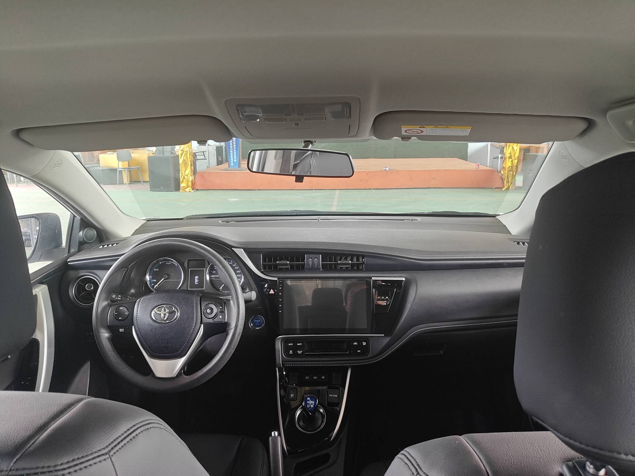 2021 Toyota Corolla Hybrid E+ — photo 12