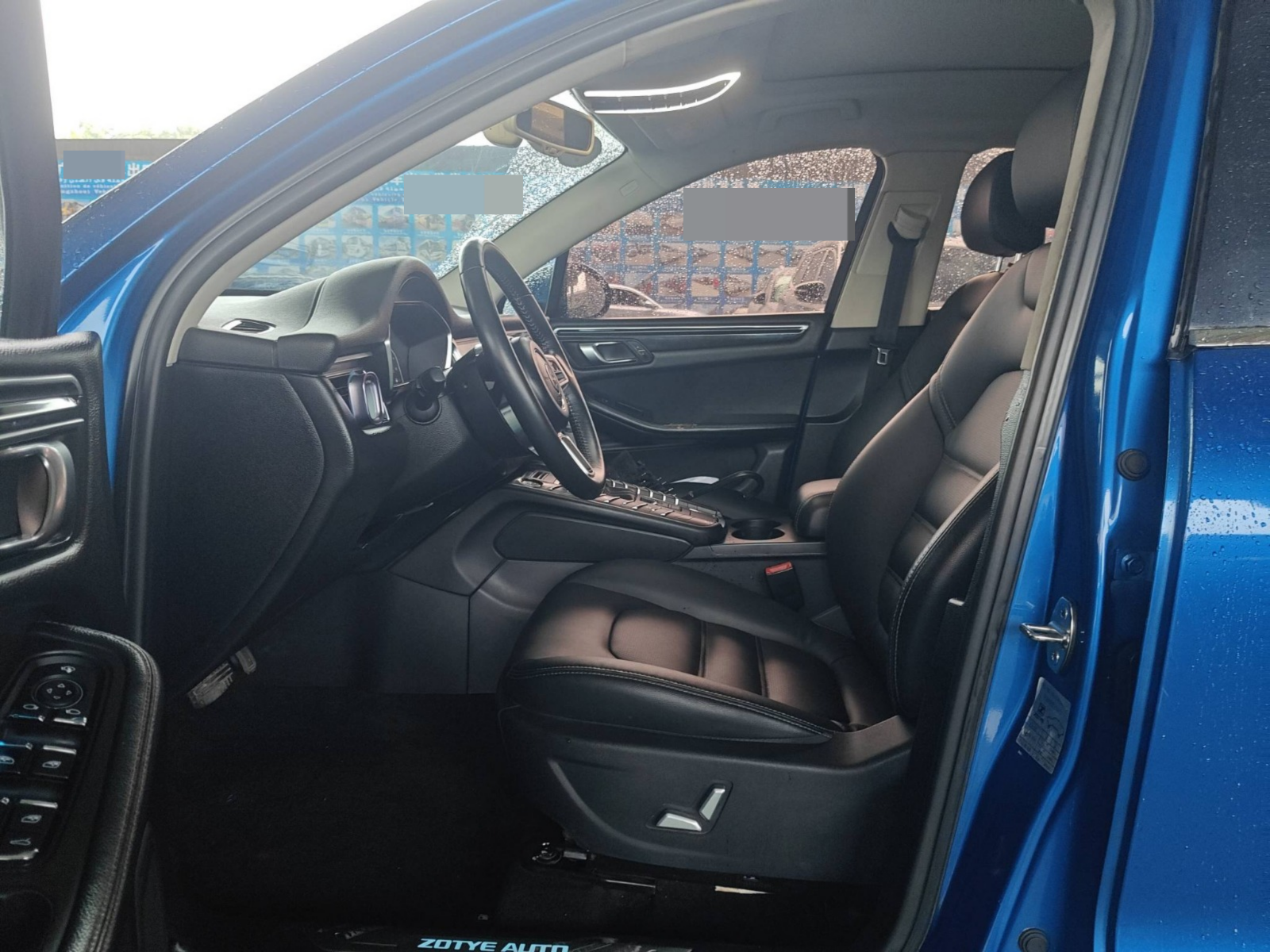 2017 Zotye SR9 — photo 7