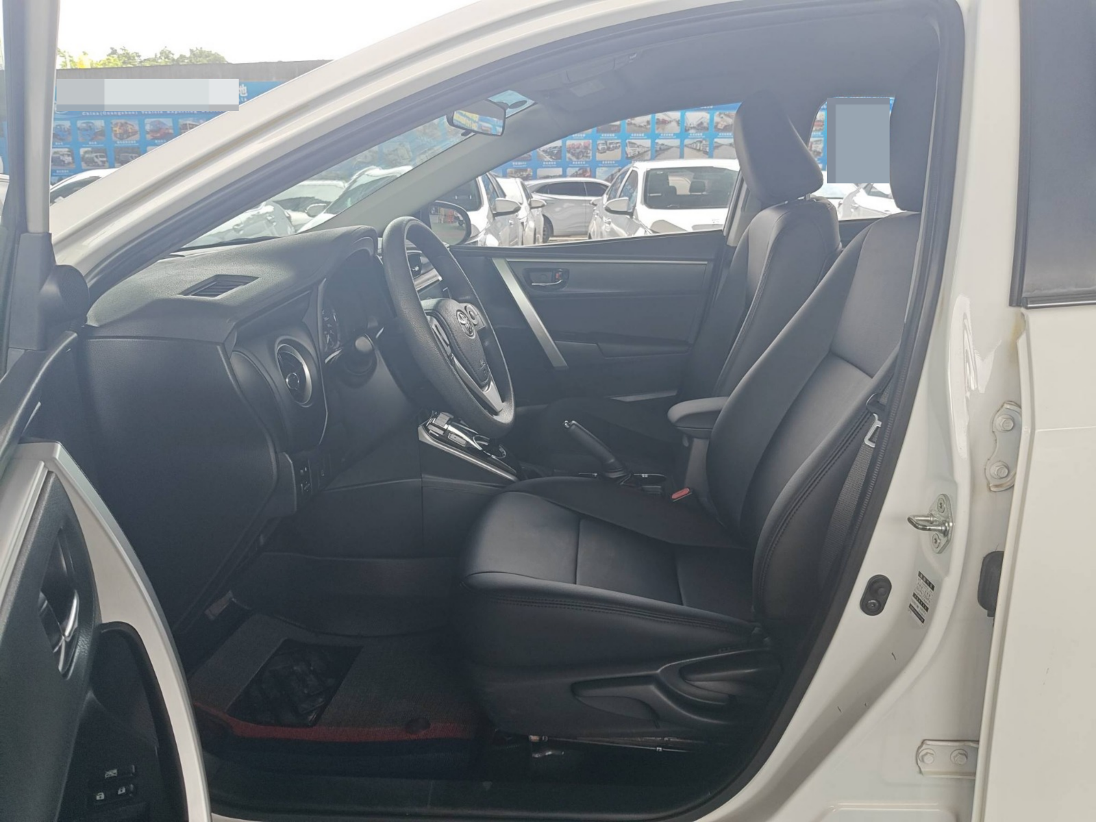 2021 Toyota Corolla Hybrid E+ — photo 4