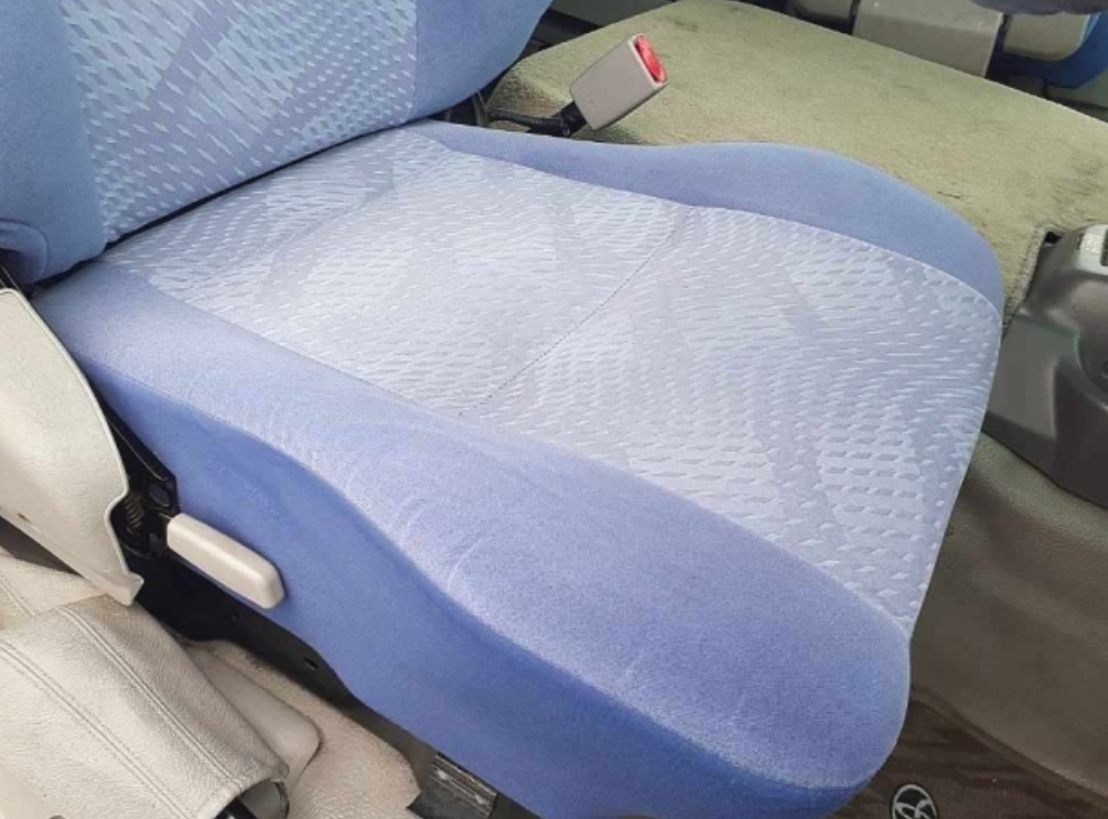 2016 Toyota Coaster — photo 3
