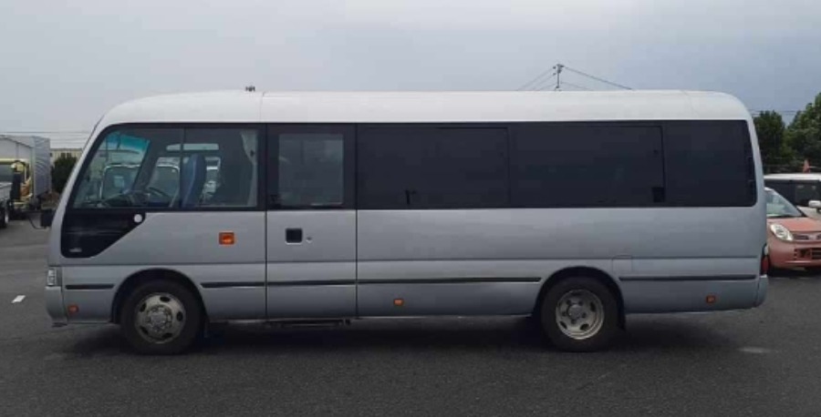 2016 Toyota Coaster — photo 8