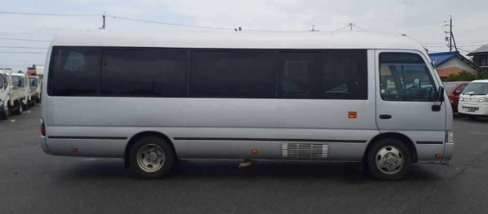 2016 Toyota Coaster — photo 9