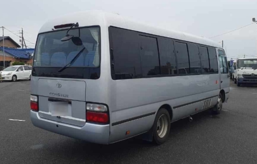 2016 Toyota Coaster — photo 11