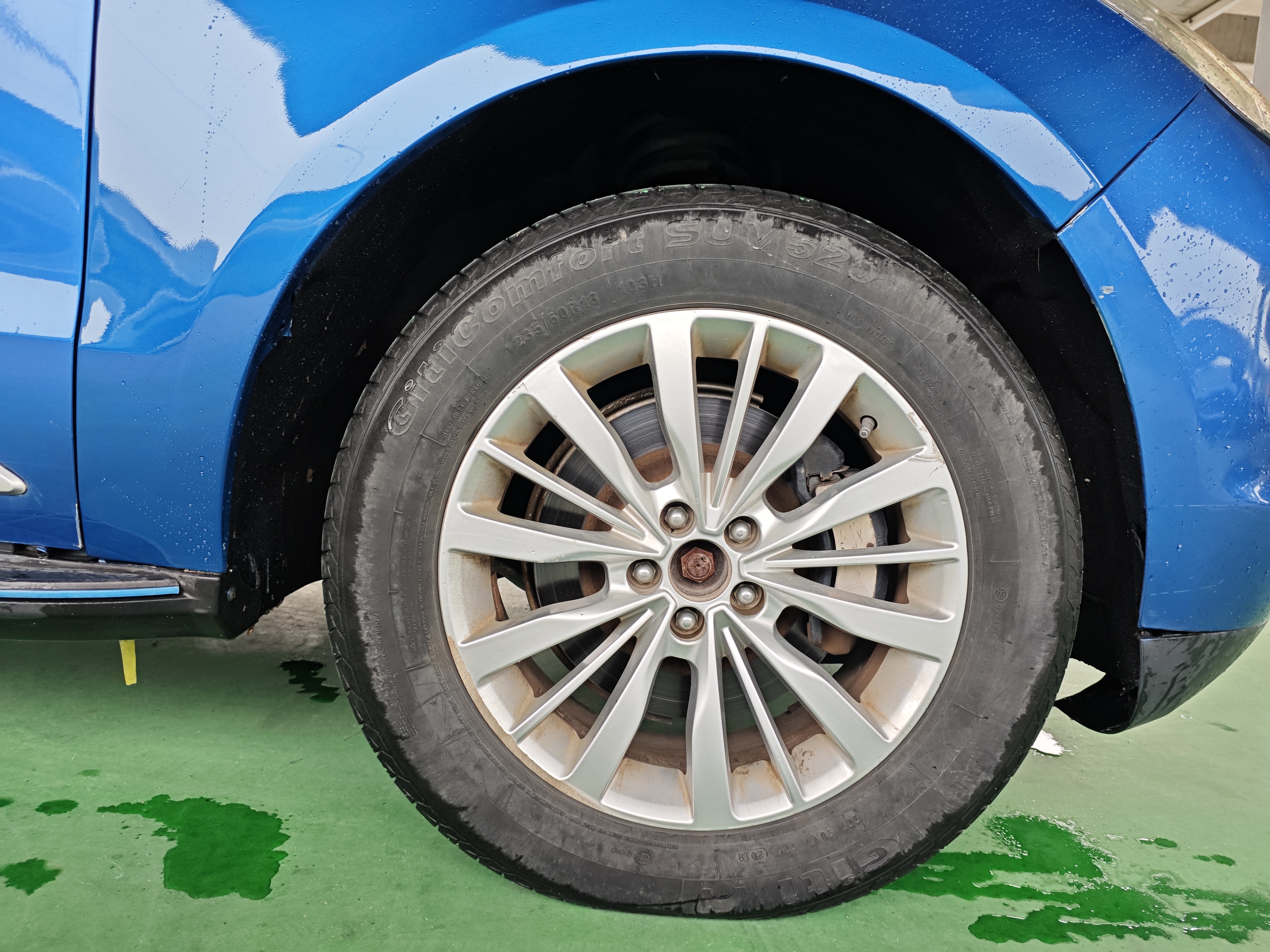 2017 Zotye SR9 — photo 2