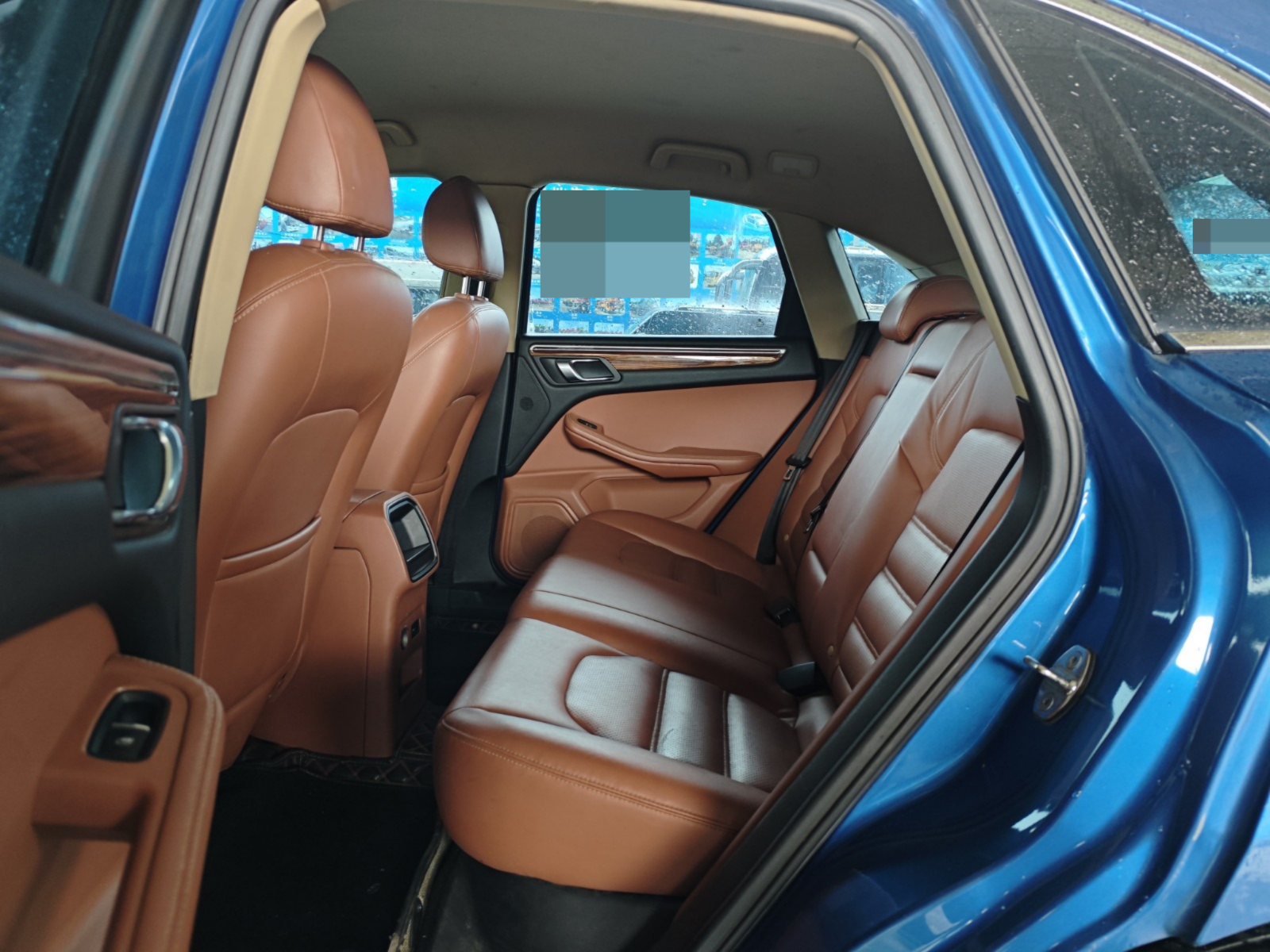 2017 Zotye SR9 — photo 7