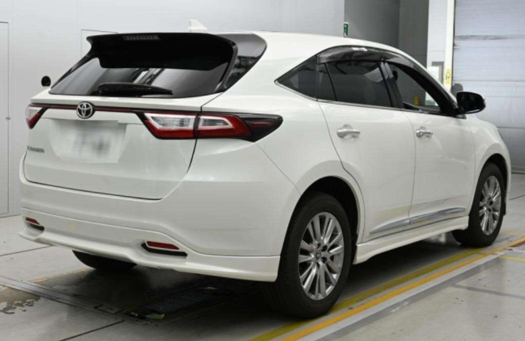 2017 Toyota Harrier  ﾌﾟﾚﾐｱﾑ — photo 3