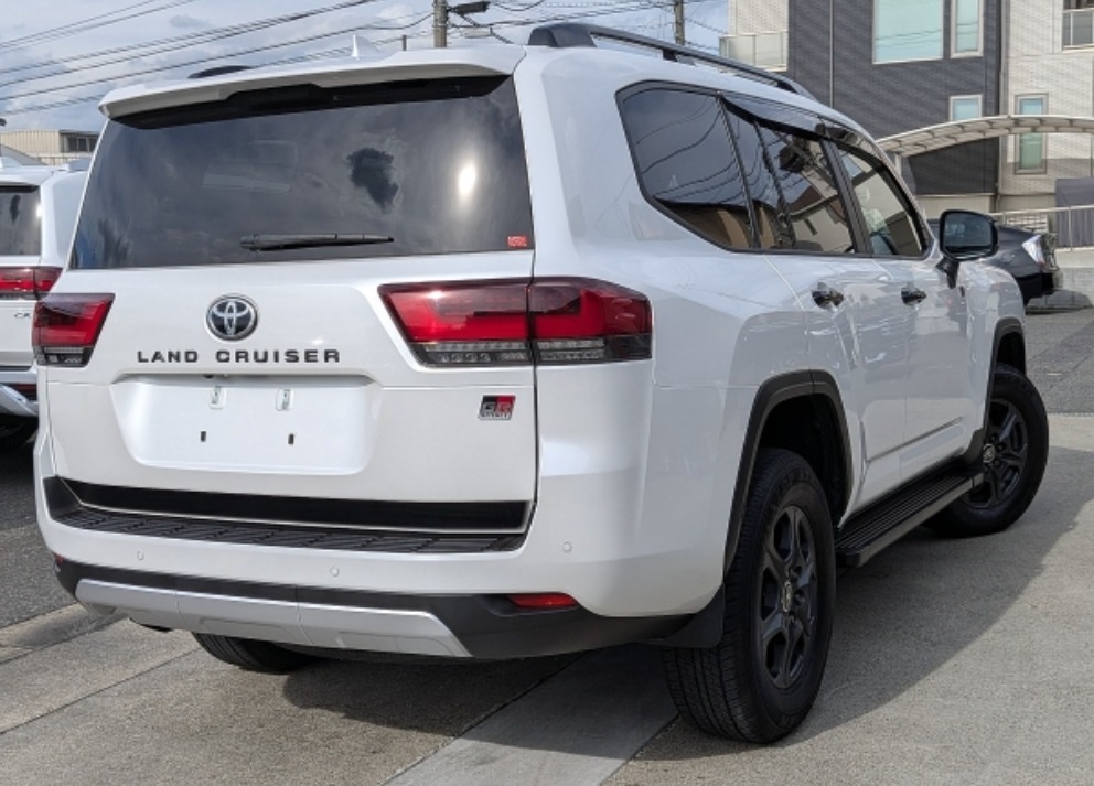 2023 Toyota Land Cruiser Wagon 3DA-FJA300W — photo 13
