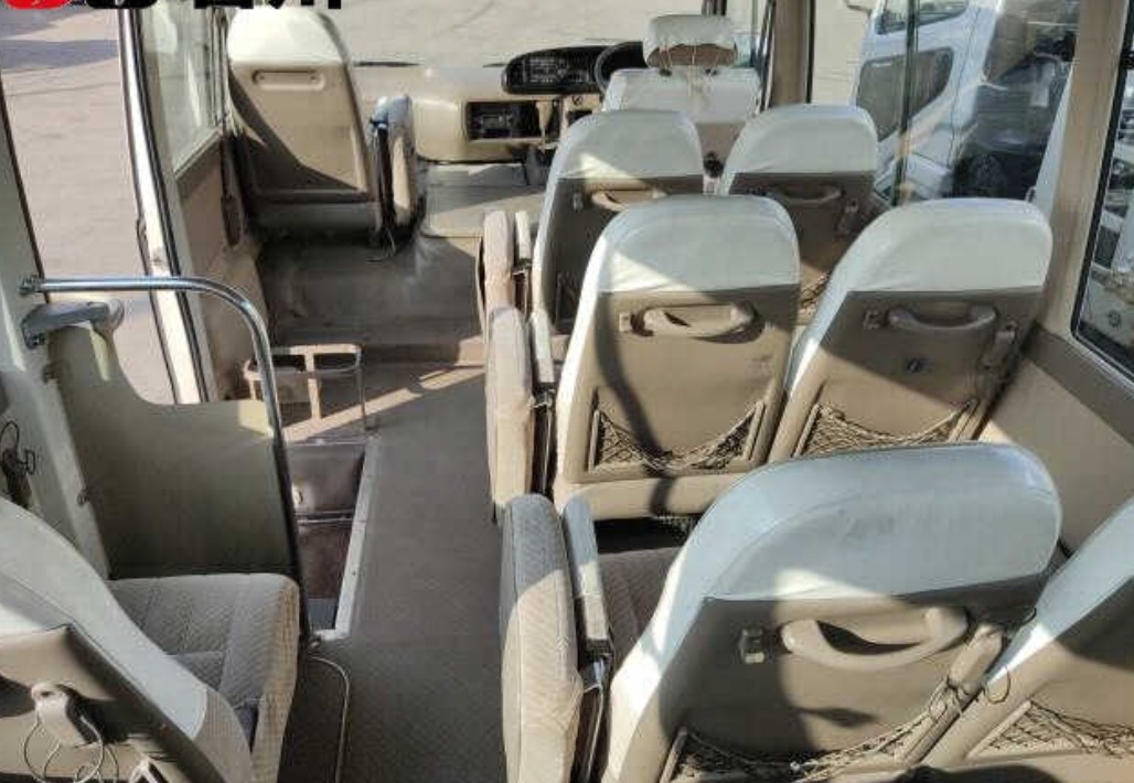 1997 Toyota Coaster GX Turbo — photo 3