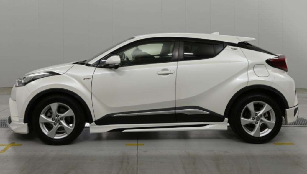 2018 Toyota C-HR S-DBA-NGX10 — photo 9