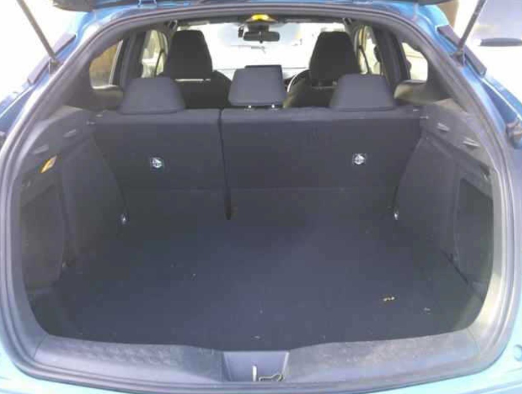 2017 Toyota C-HR ZYX10-2087035 — photo 6