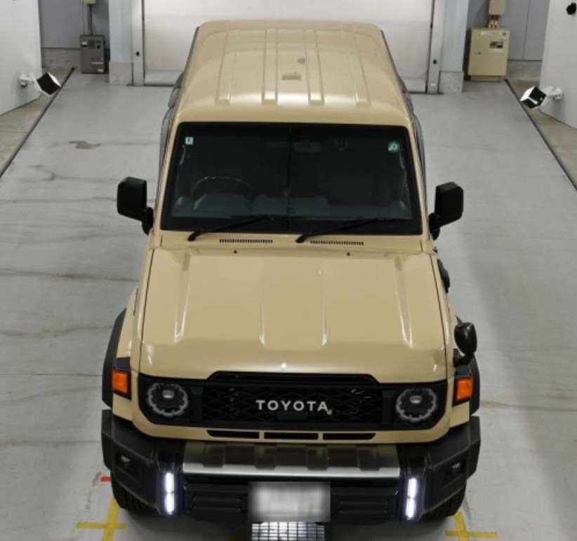 2024 Toyota Land Cruiser Wagon AX 4WD — photo 7