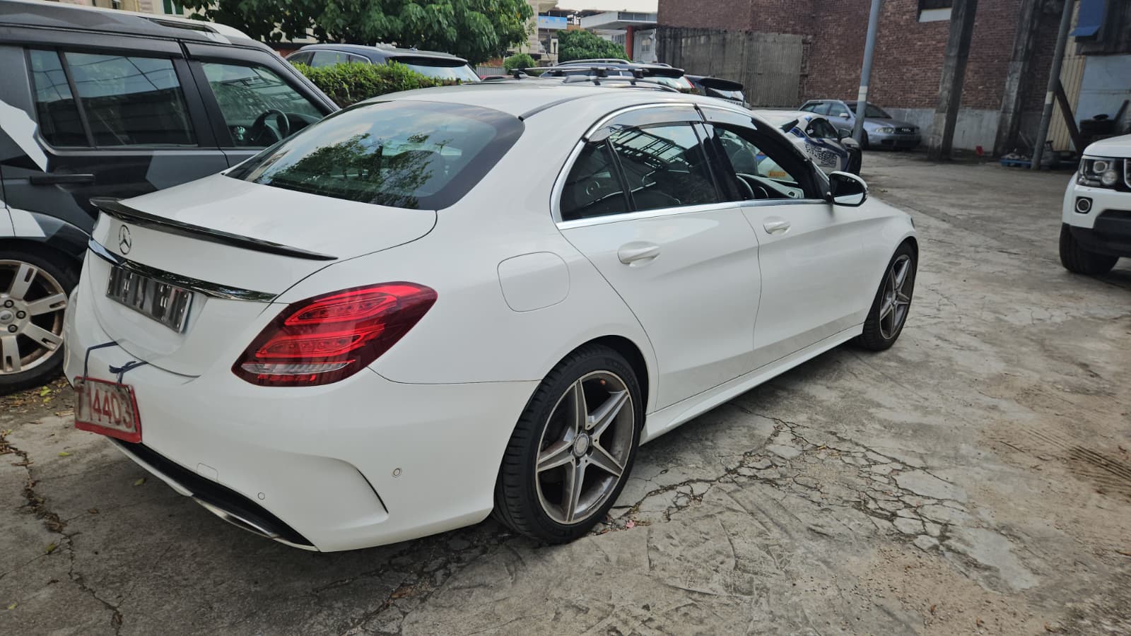 2015 Mercedes-Benz C200 W205 — photo 4