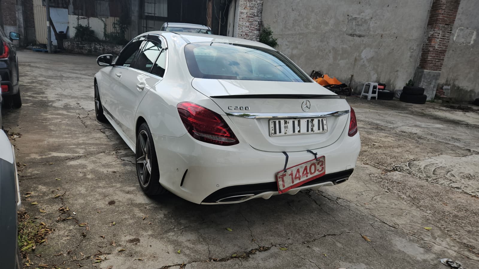 2015 Mercedes-Benz C200 W205 — photo 5