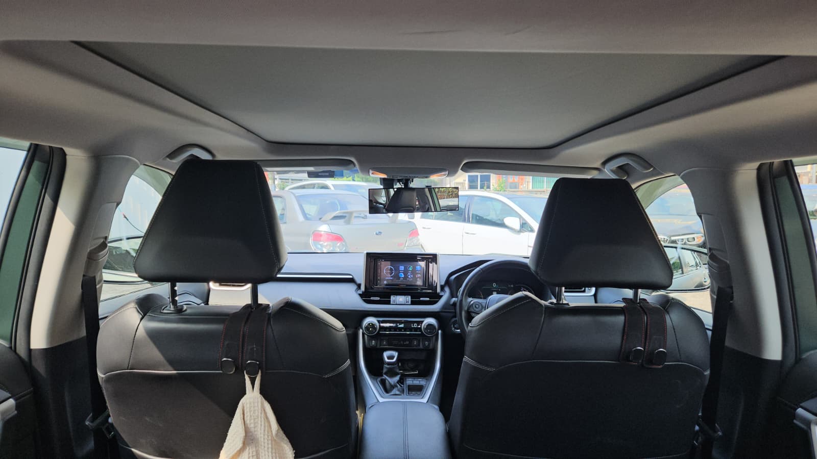 2019 Toyota Rav4  XA50 — photo 3