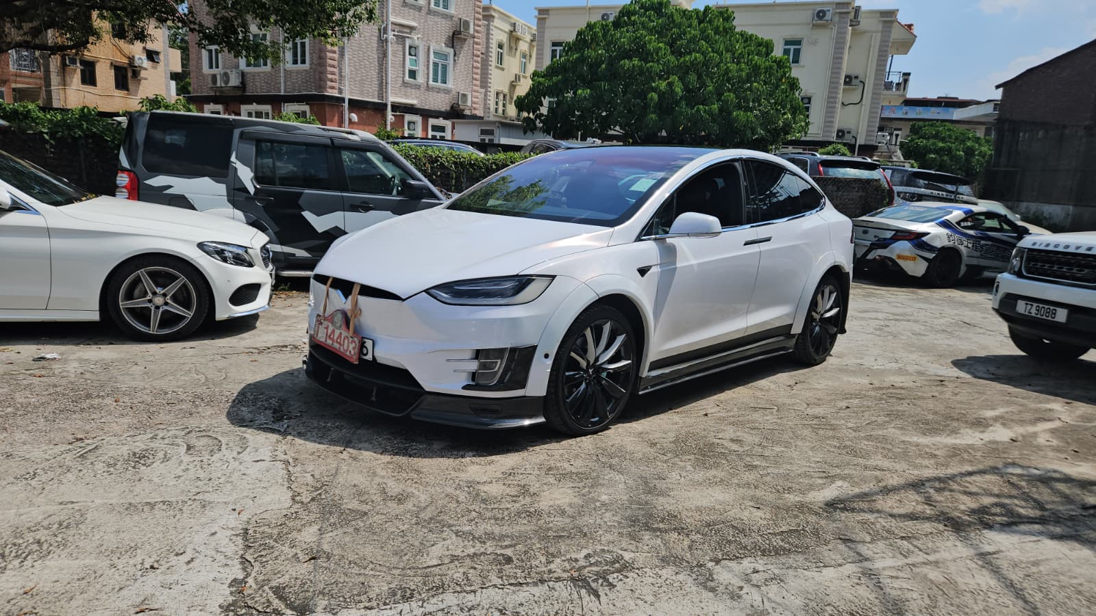 2017 Tesla Model X90D