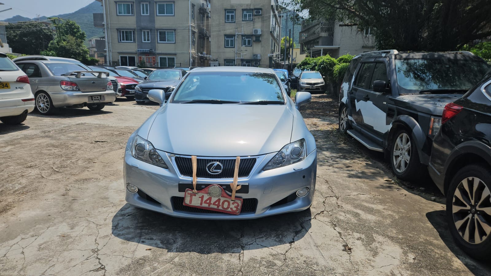 2010 Lexus IS 250C — photo 4