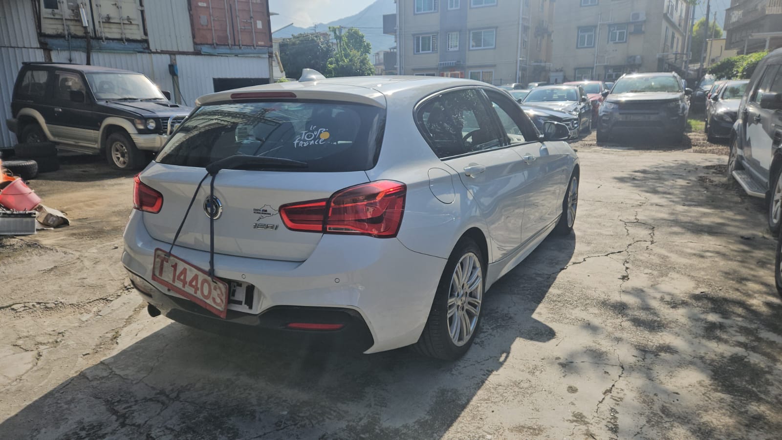 2015 BMW 120i — photo 3