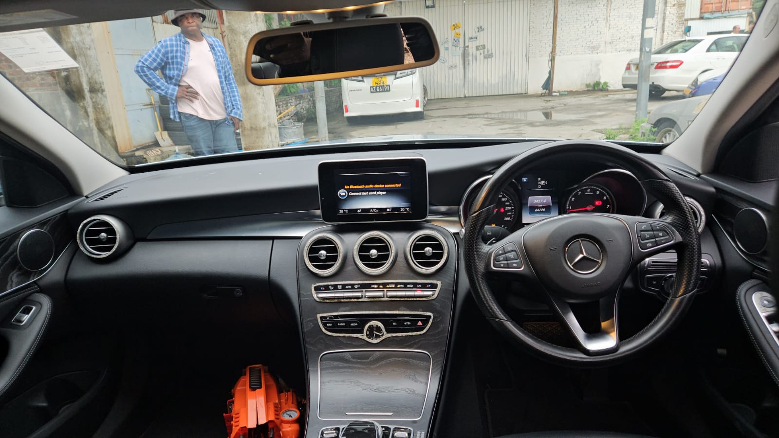 2015 Mercedes-Benz C200 — photo 6