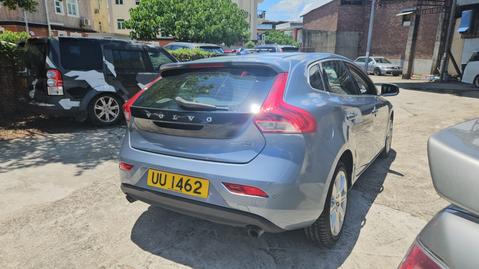 2017 Volvo V40 — photo 3