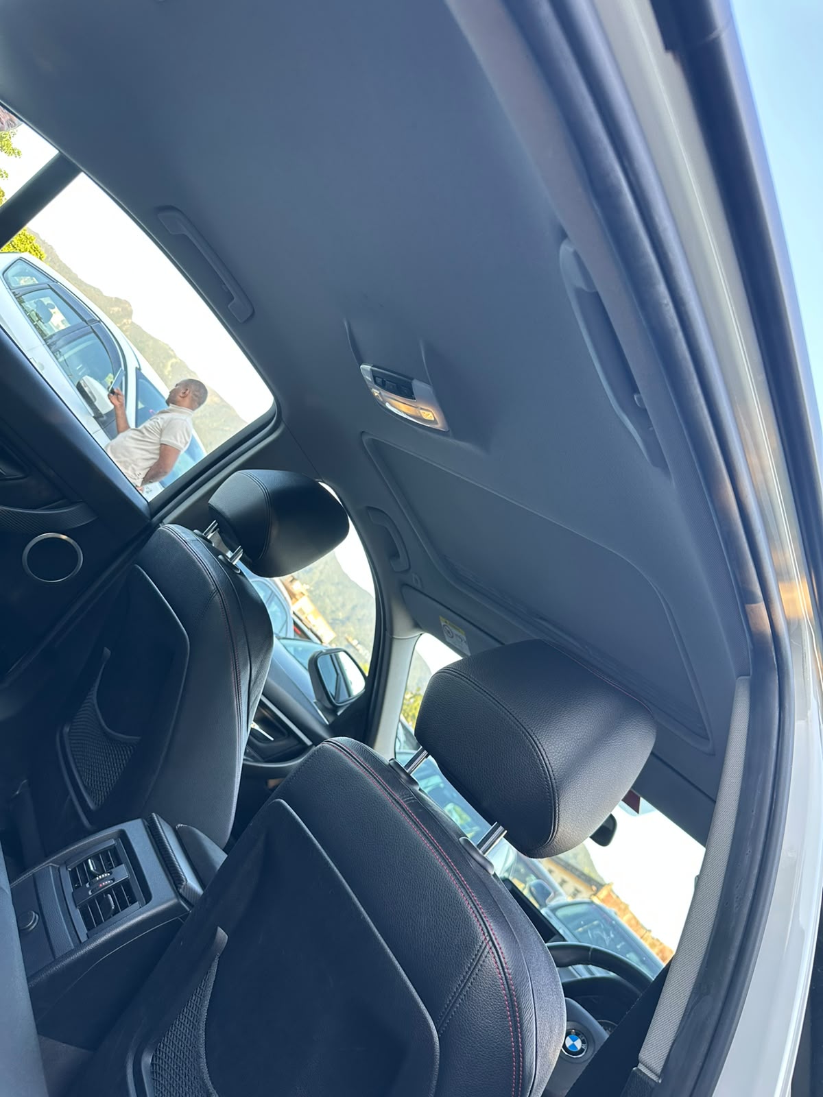 2015 BMW 320i — photo 3