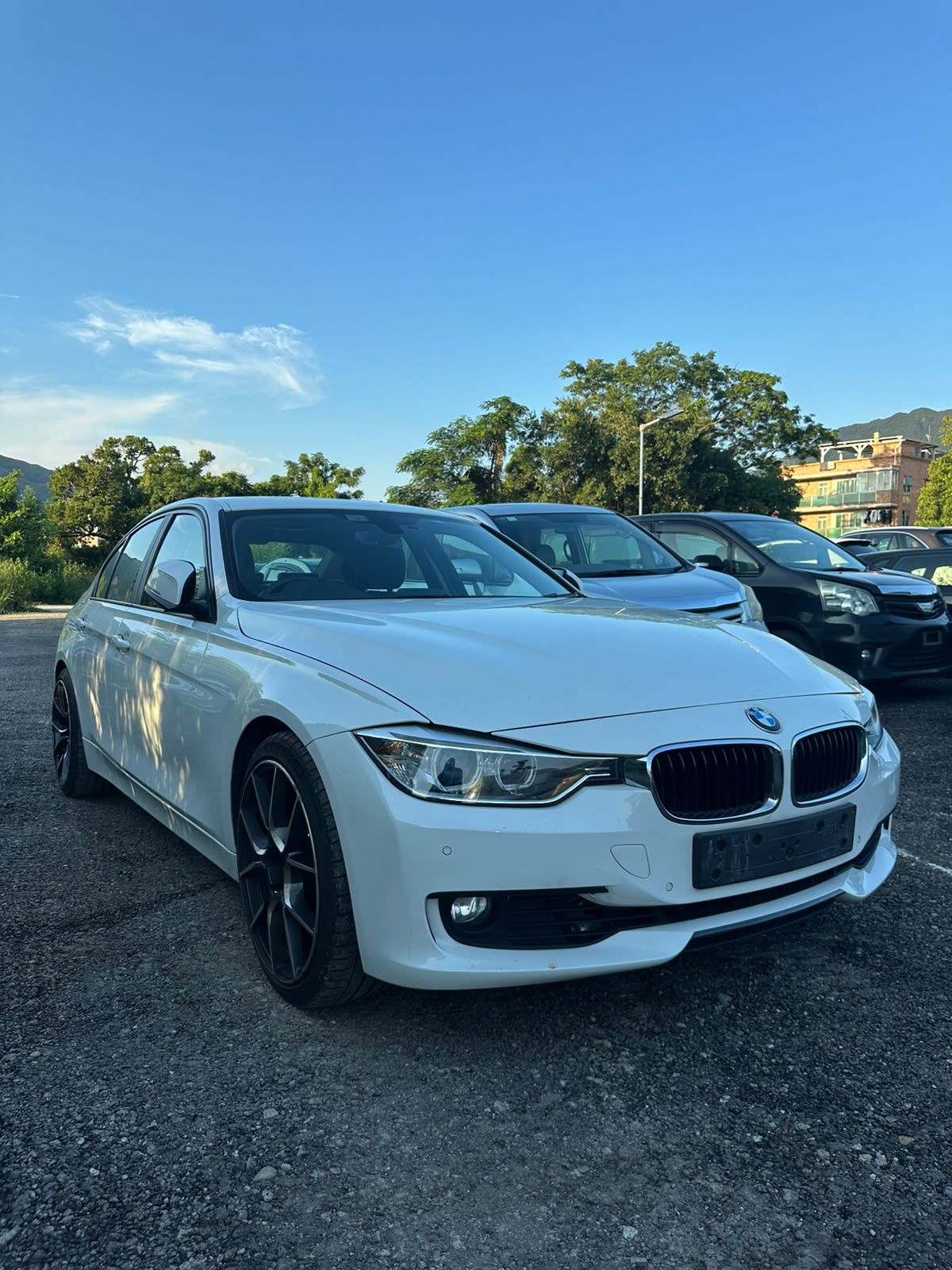 2015 BMW 320i — photo 10