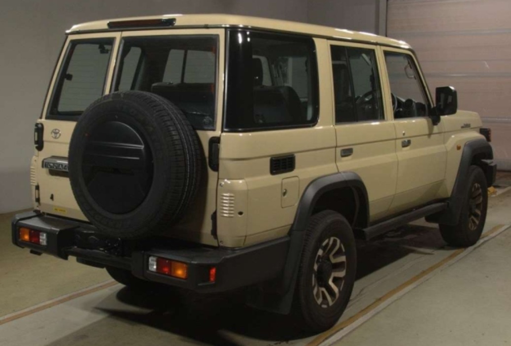 2025 Toyota Land Cruiser Wagon AX 4WD — photo 3