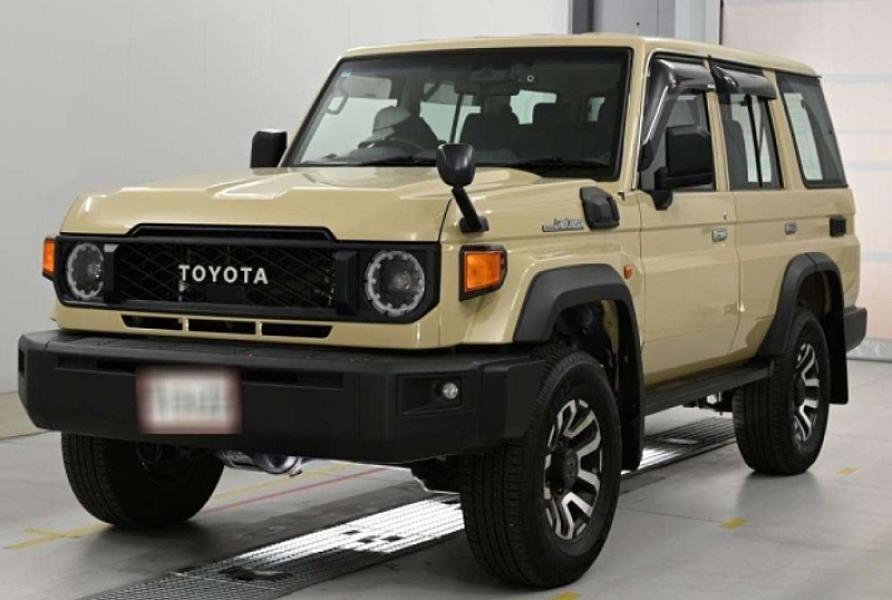 2025 Toyota Land Cruiser Wagon AX 4WD