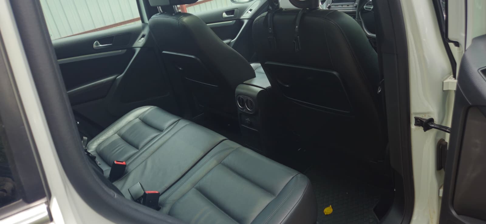 2016 Volkswagen Tiguan — photo 7