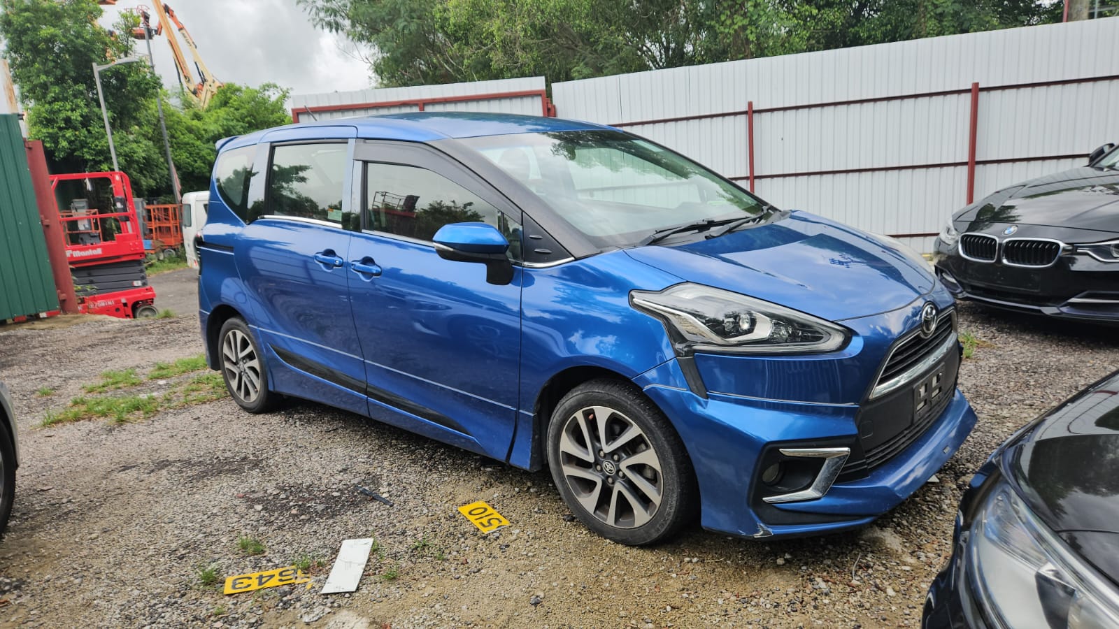 2015 Toyota Sienta — photo 7