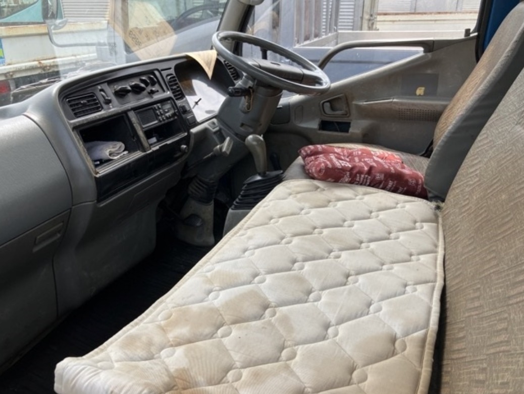 1999 Mitsubishi Canter FE51CBD-551740 — photo 5
