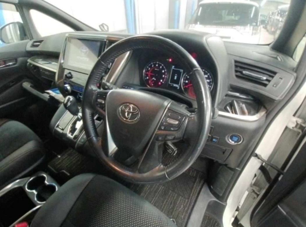 2021 Toyota Alphard 2.5S Type Gold II — photo 2