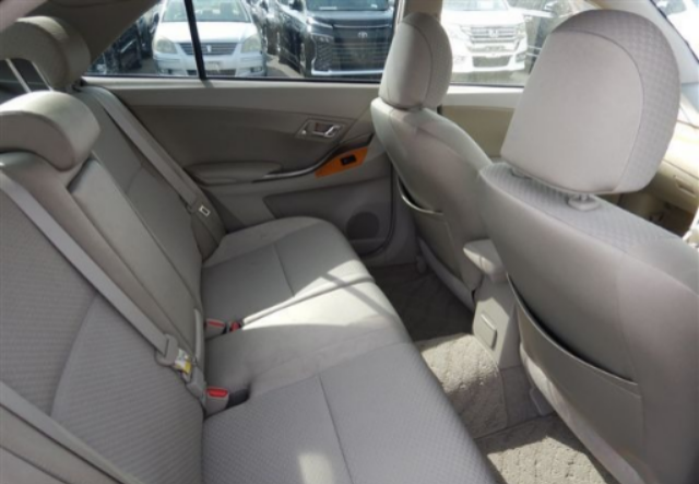 2009 Toyota Premio — photo 3