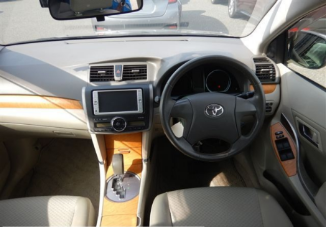 2009 Toyota Premio — photo 4