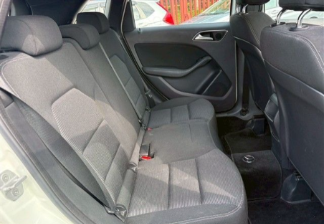 2015 Mercedes Benz DBA-246242 — photo 5