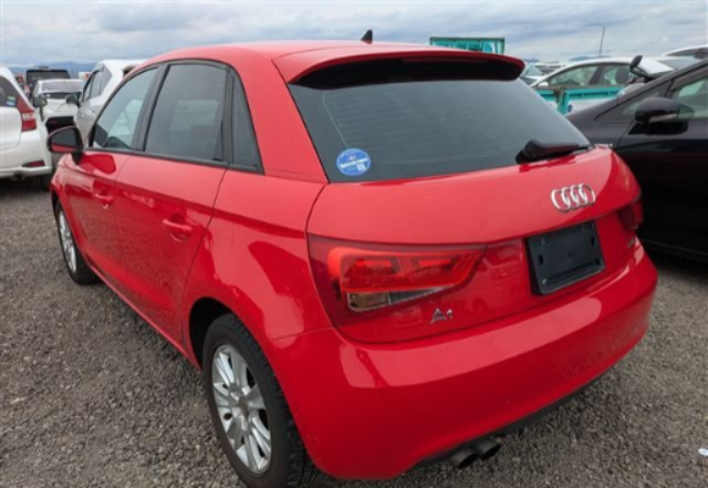 2014 Audi DBA-8XCAX — photo 3