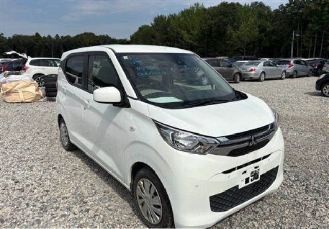 2019 Mitsubishi M 5BA-B33W