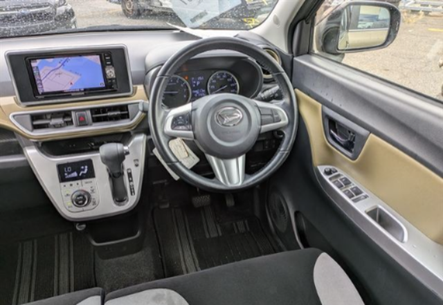 2017 DAIHATSU DBA-LA250S — photo 4